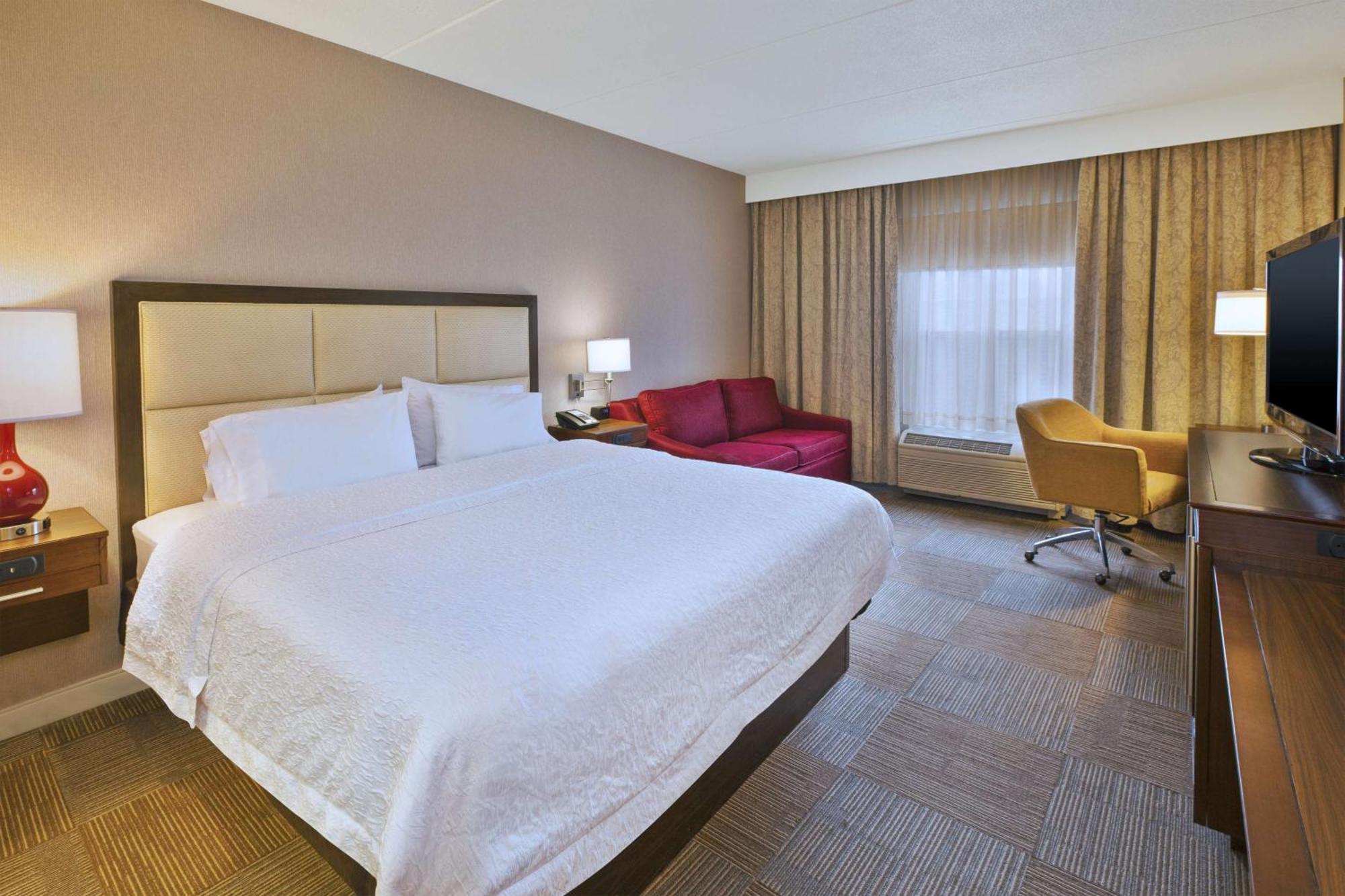 Hampton Inn & Suites Providence-Warwick Airport Kültér fotó